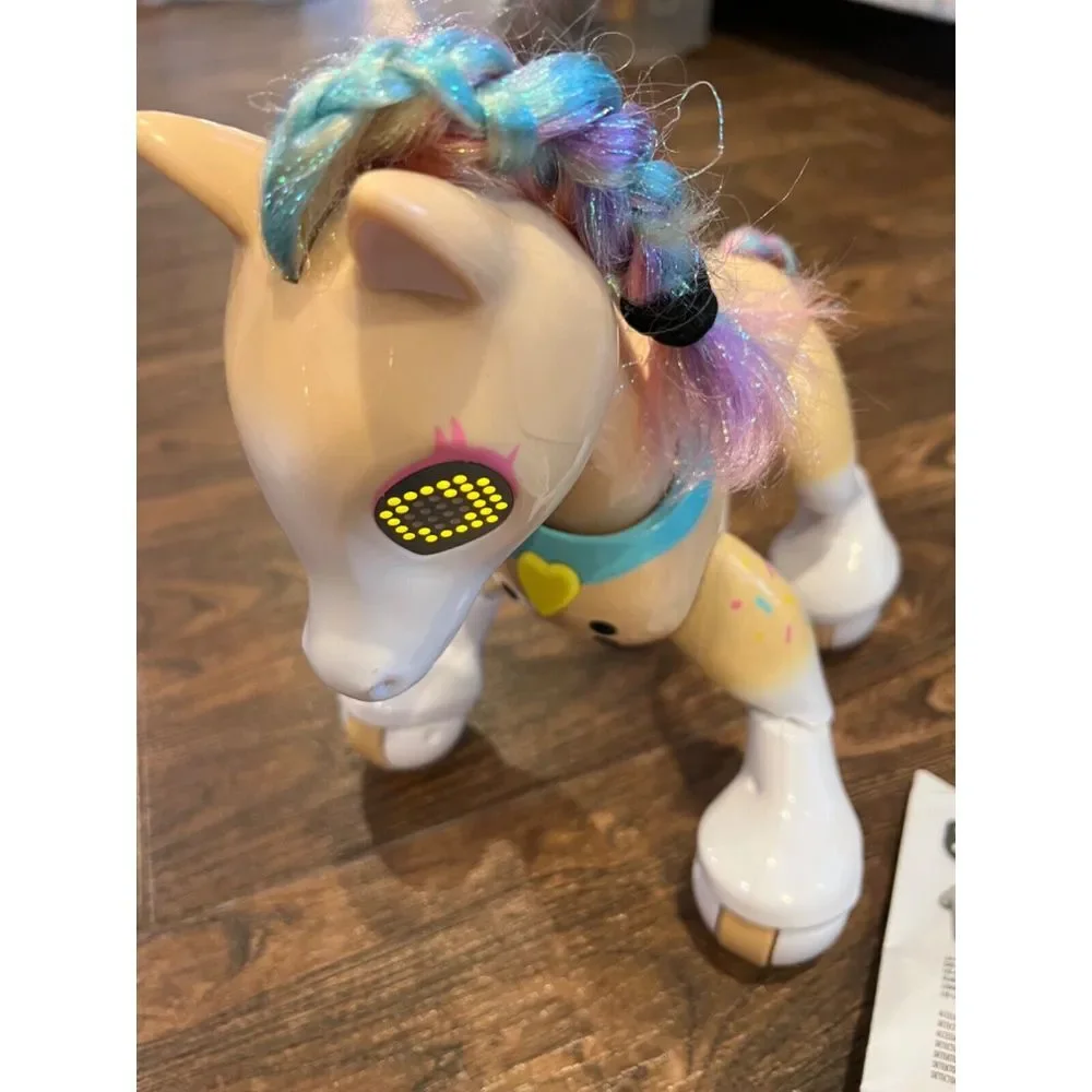 Zoomer Show Pony Lights Sounds Interactive Movement Rainbow Mane Toy Spin Master